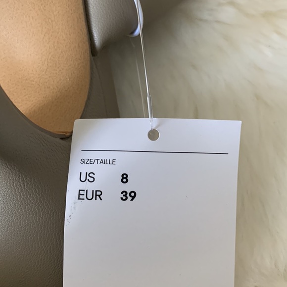 Mules - Picture 11 of 12